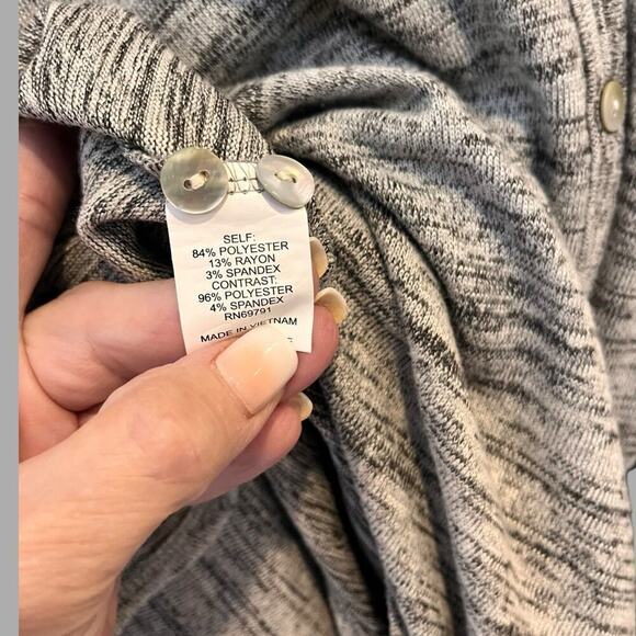 Anthropologie Fig and Flower Open Oversized Embroidered Cardigan Large - Picture 8 of 8